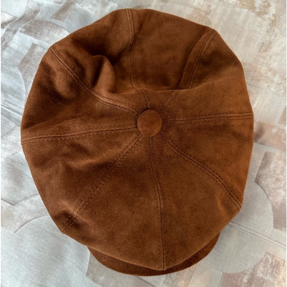 Burberry suede cap